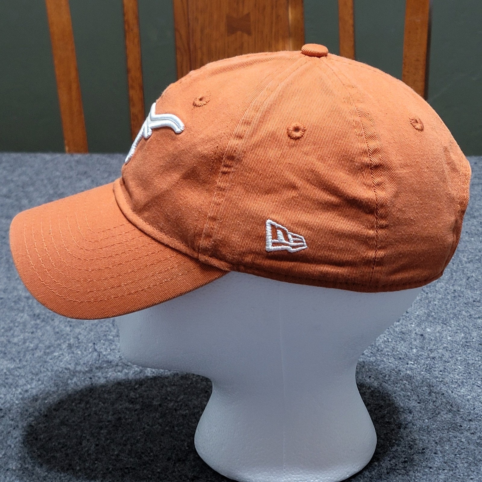 Texas Longhorns Hat Dad Cap Womens Burnt Orange New Era 9twenty Strapback Curve — image 8 of 8